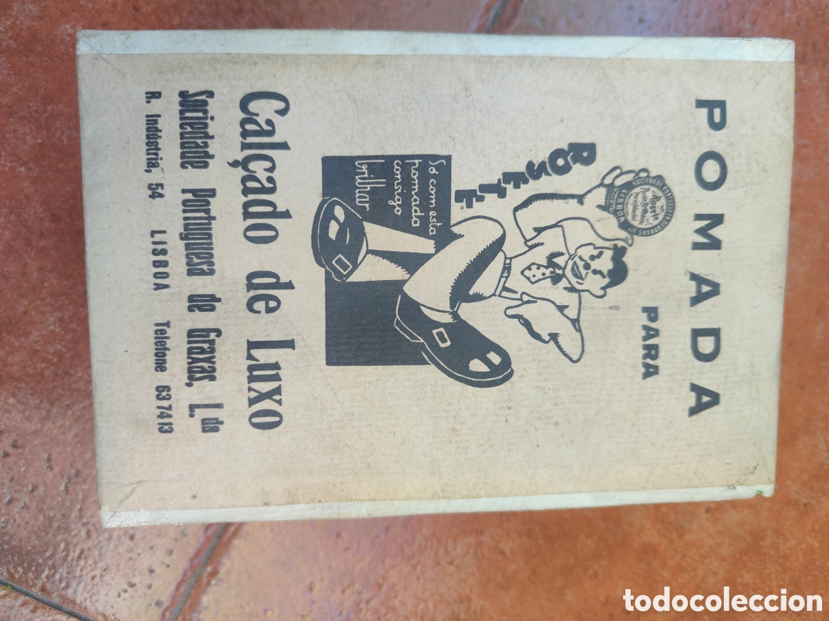 Cajas y cajitas met&aacute;licas: ANTIGUA CAJA CON BOTES CREMA ZAPATOS