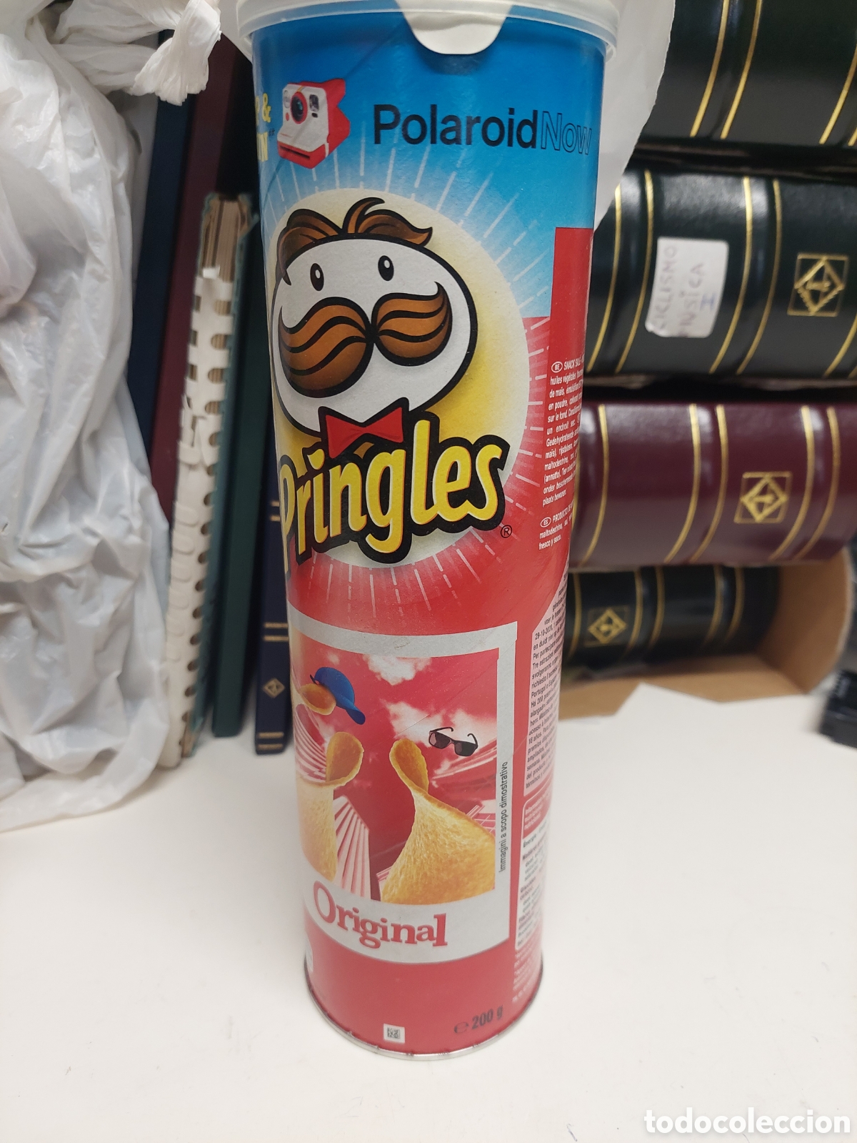 Cajas y cajitas met&aacute;licas: BOTE PATATAS PRINGLES POP WIN POLAROID CAMARA ORIGINAL