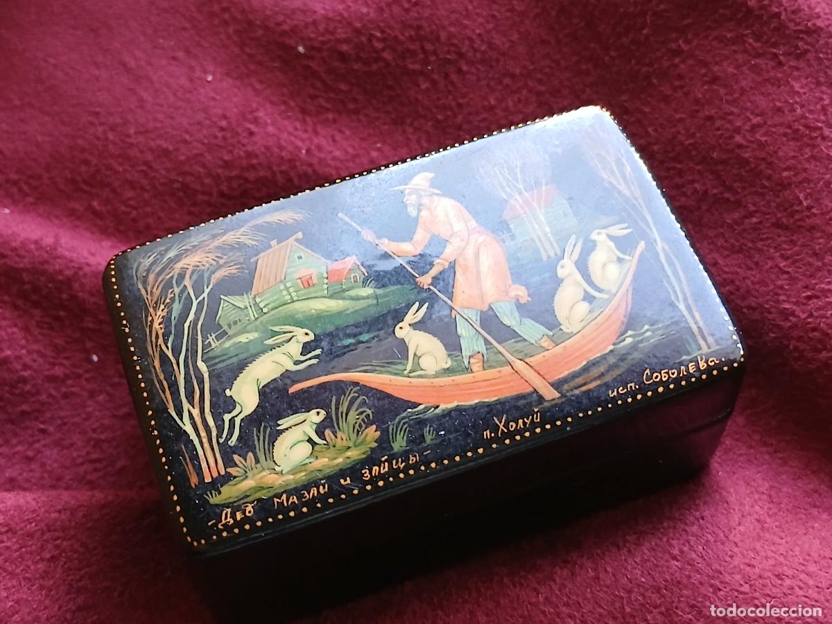 Cajas y cajitas met&aacute;licas: Caja pintada rusa y firmada