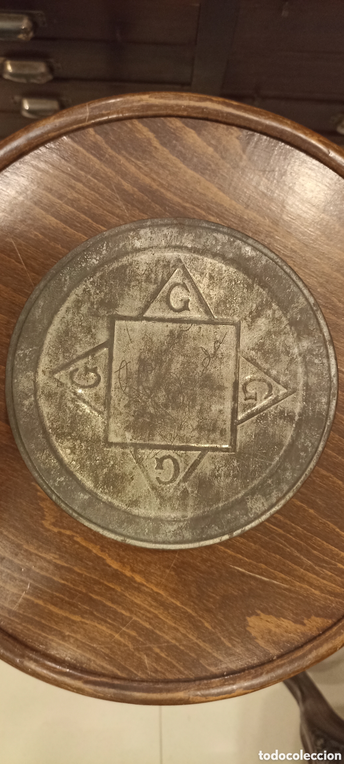 Cajas y cajitas met&aacute;licas: Caja de lata para guardar pel&iacute;culas