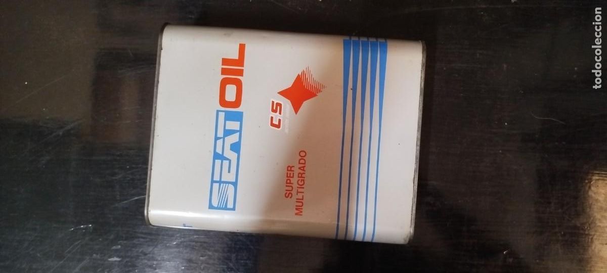 Cajas y cajitas met&aacute;licas: Lata aceite coche CS SEAT OIL vac&iacute;a a&ntilde;os 80