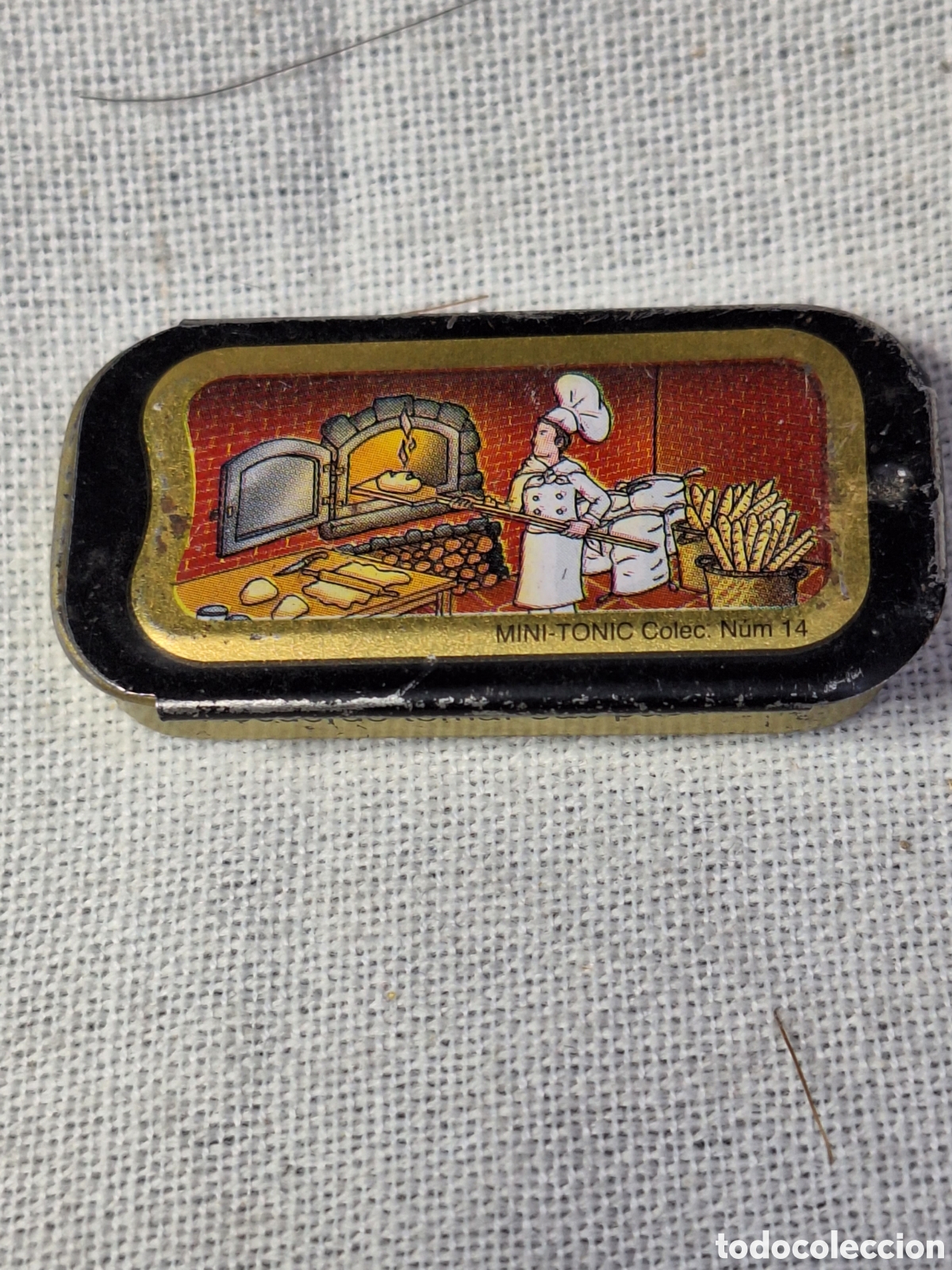 Cajas y cajitas met&aacute;licas: Diminuta caja pastillas metalica