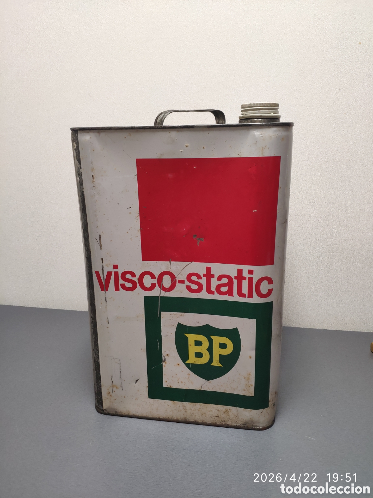 Cajas y cajitas met&aacute;licas: Antigua gran lata de aceite BP