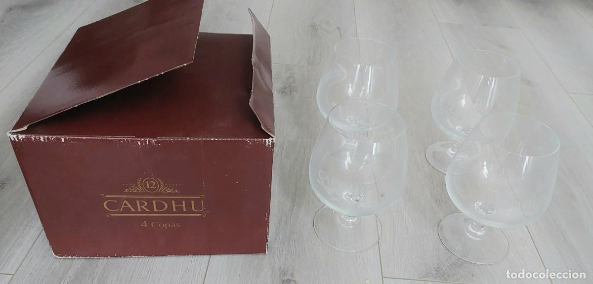 Cajas y cajitas met&aacute;licas: Copas cardhu en caja