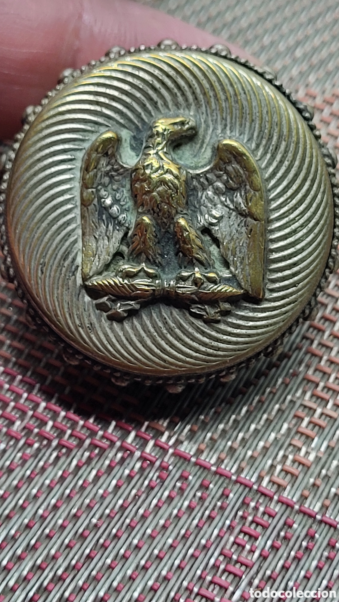 Cajas y cajitas met&aacute;licas: Antigua caja met&aacute;lica