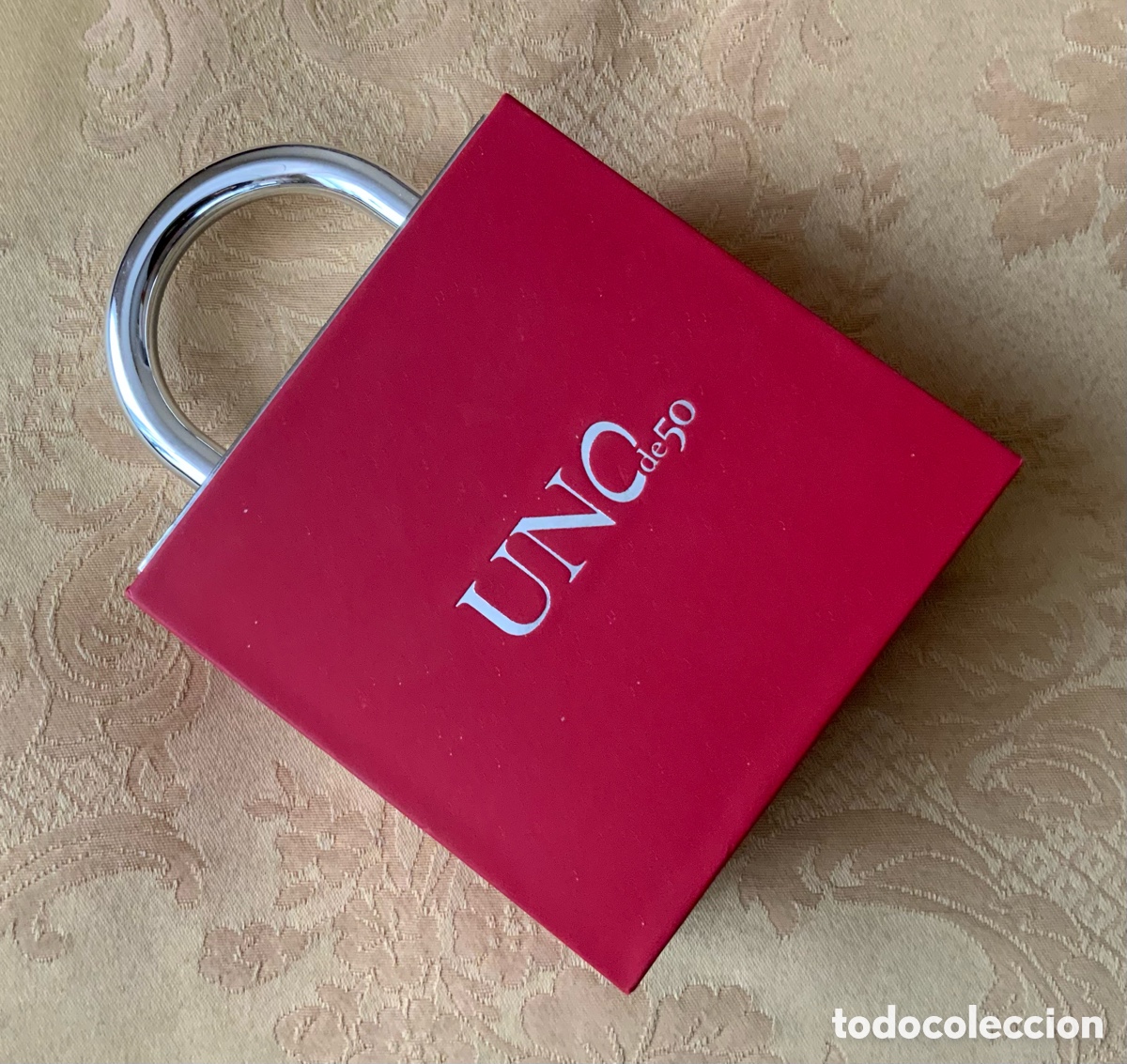 Cajas y cajitas met&aacute;licas: CAJA JOYERO CANDADO UNO DE 50