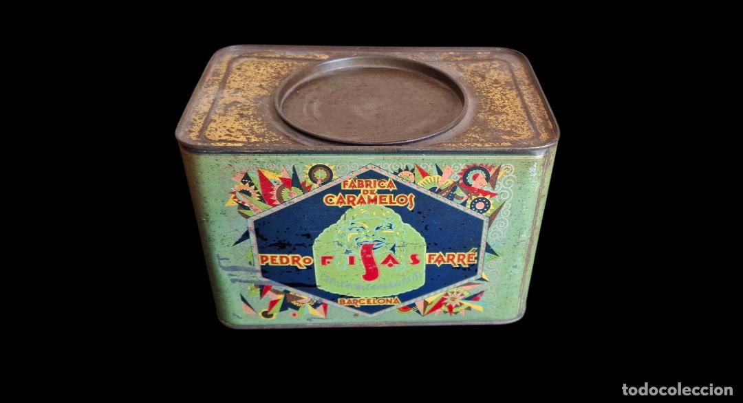 Cajas y cajitas met&aacute;licas: (LA-260413)LATA LITOGRAFIADA FABRICA DE CARAMELOS FISAS DE PEDRO FARRE (BARCELONA)