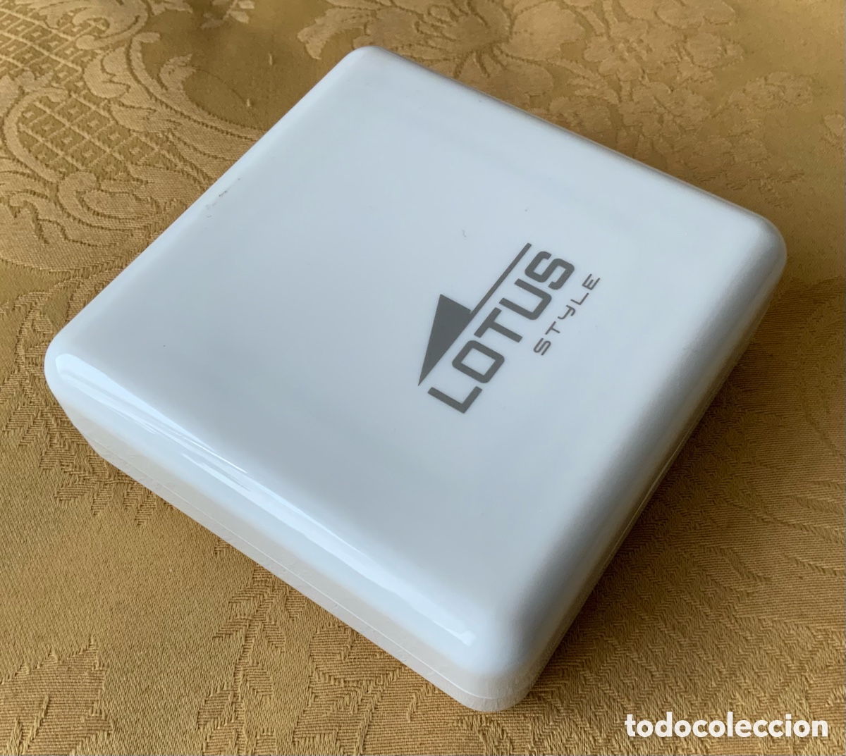 Cajas y cajitas met&aacute;licas: CAJA LOTUS COLOR BLANCO - Foto 3