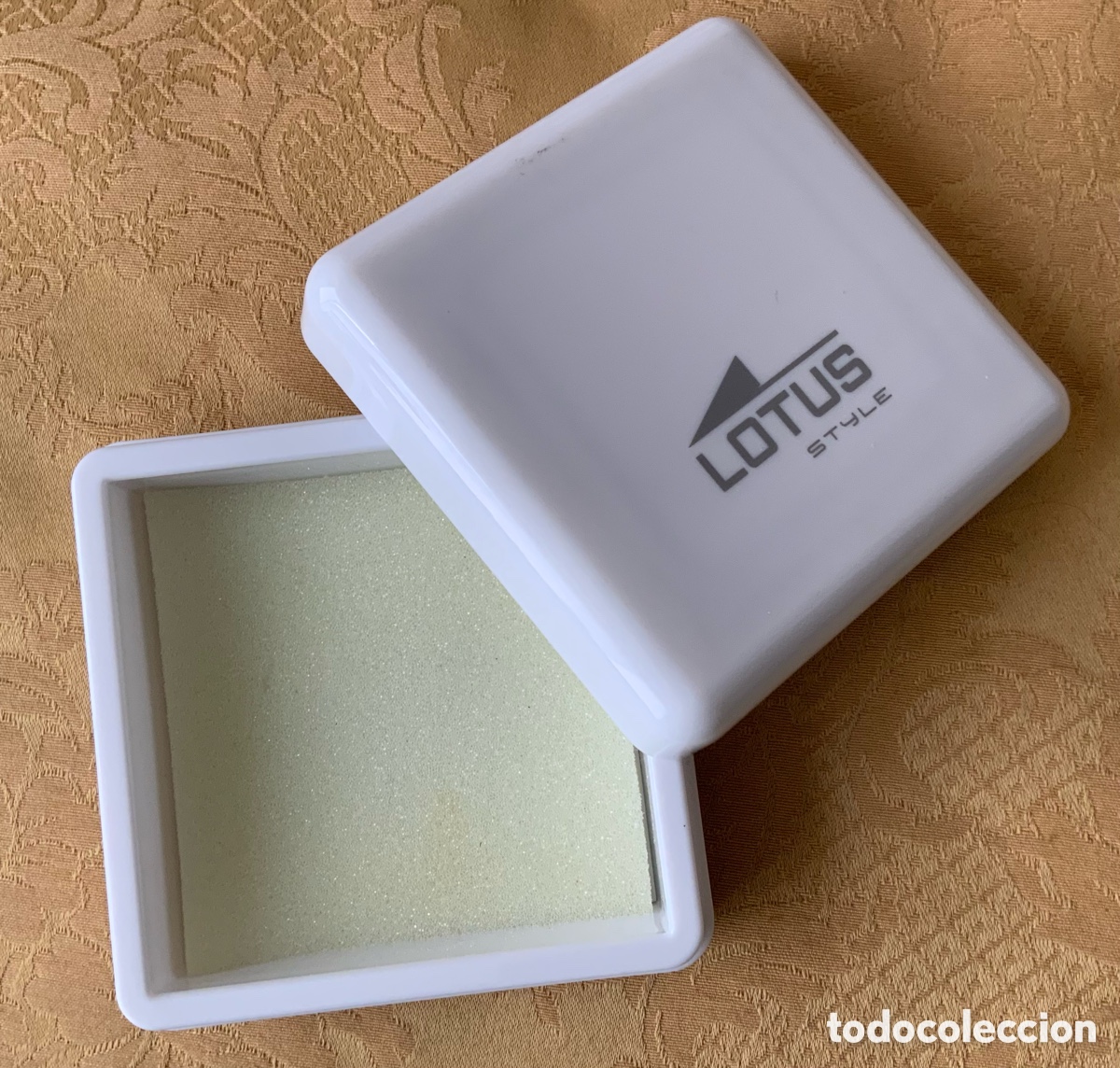 Cajas y cajitas met&aacute;licas: CAJA LOTUS COLOR BLANCO - Foto 5