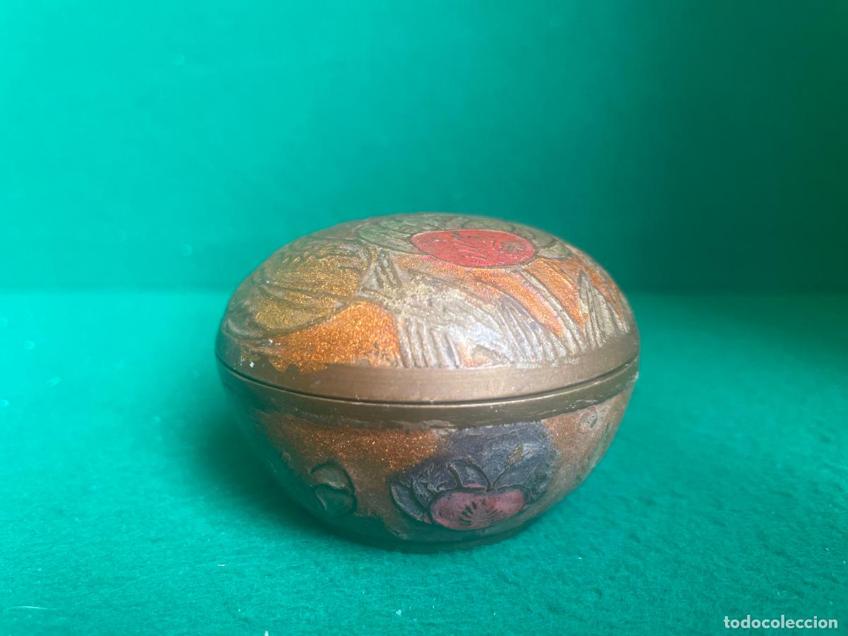 Cajas y cajitas met&aacute;licas: ANTIGUA CAJITA MET&Aacute;LICA REDONDA - MUY BUEN ESTADO