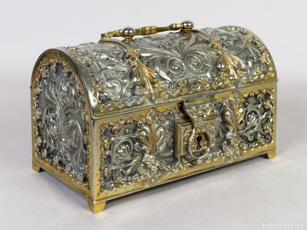 Cajas y cajitas met&aacute;licas: Cofre caja joyero Jugendstil art nouveau bronce marca Erhard & S&ouml;hne Alemania siglo XX
