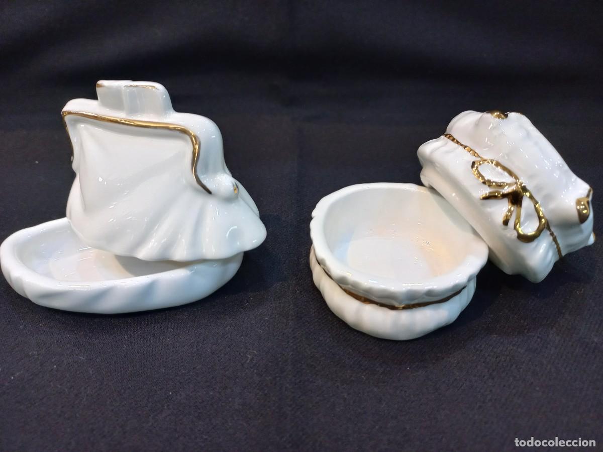 Cajas y cajitas met&aacute;licas: DOS CAJITAS (bolsos)&uml;CAPODIMONTE&uml; beige y oro