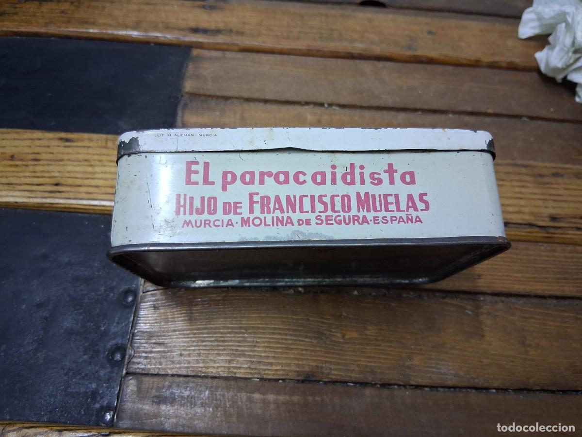 Cajas y cajitas met&aacute;licas: Lata de PIMENTON el PARACAIDISTA paracaidas FRANCISCO MUELAS MURCIA MOLINA DE SEGURA Espa&ntilde;a