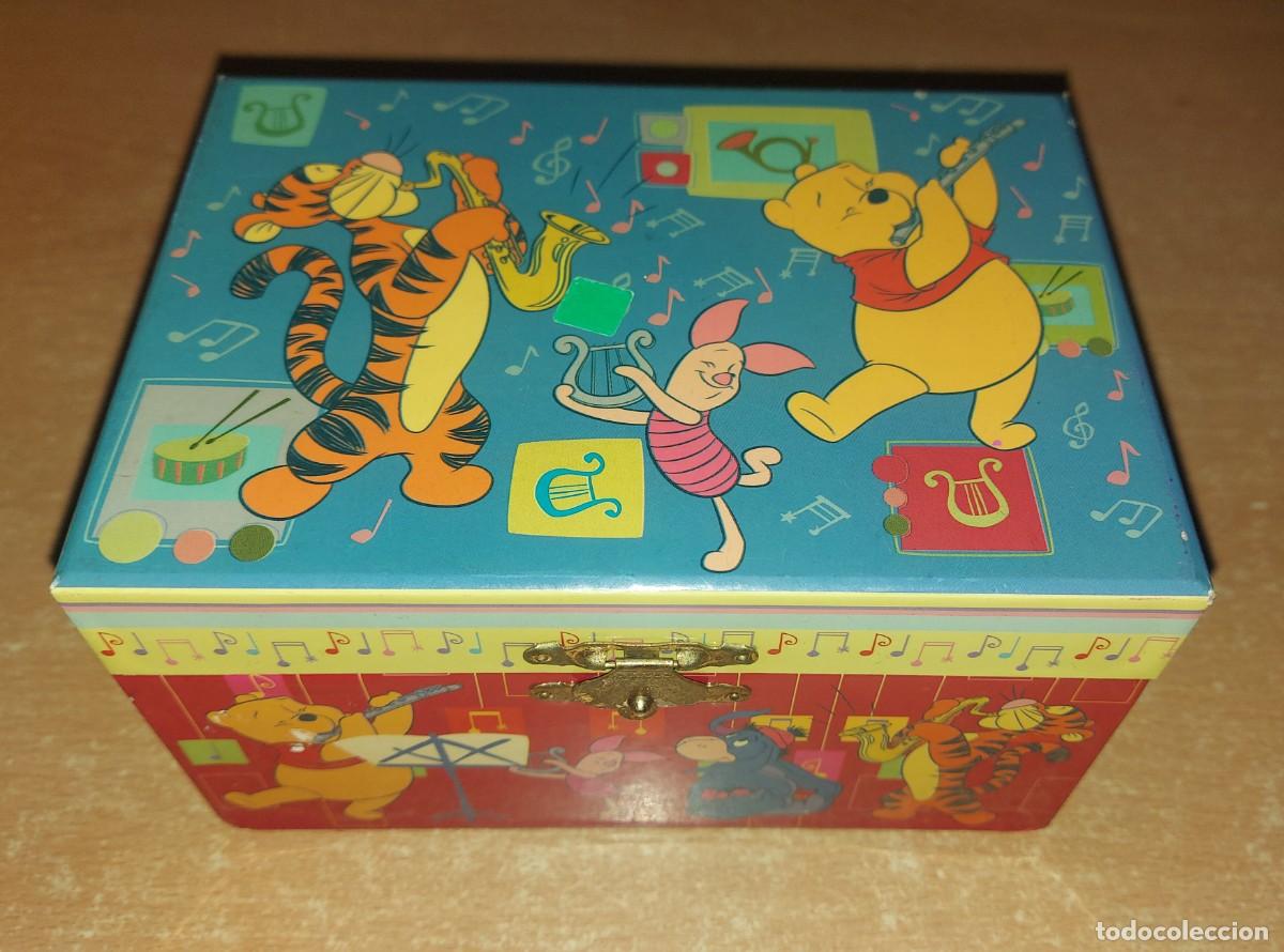 Cajas y cajitas met&aacute;licas: CAJA MUSICAL WINNIE THE POOH
