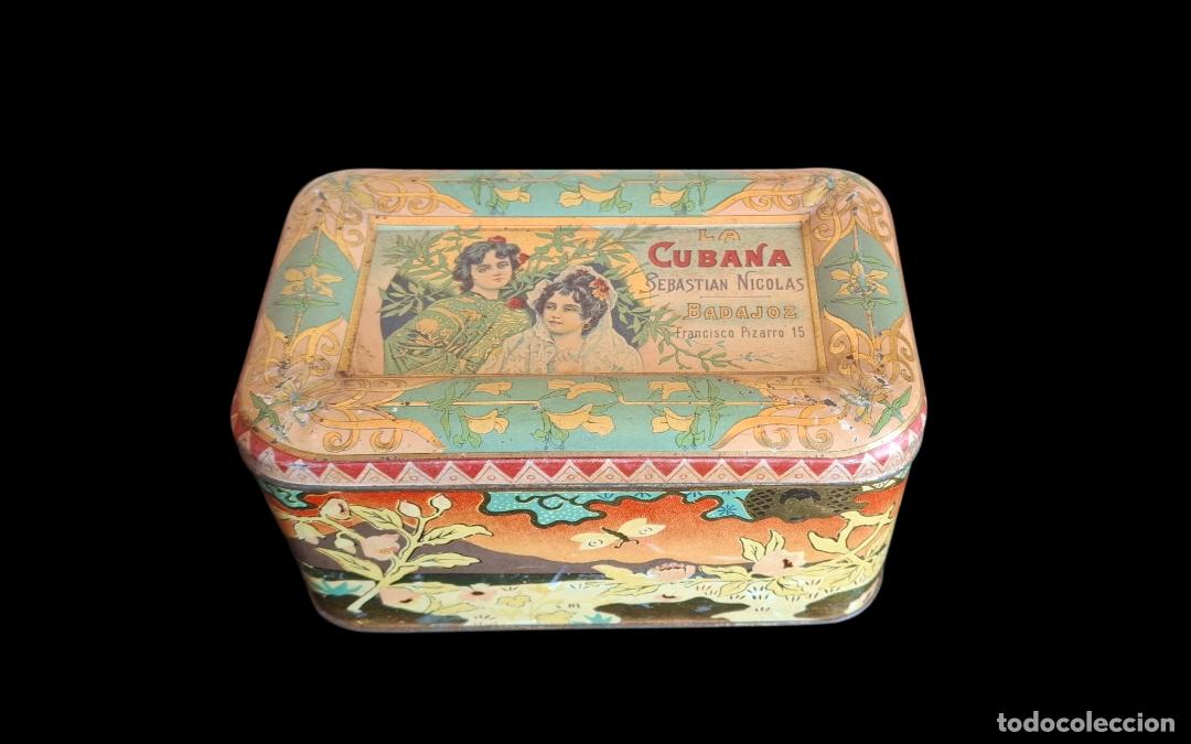 Cajas y cajitas met&aacute;licas: (LA-260504)LATA LITOGRAFIADA CON PUBLICIDAD DE LA CUBANA. BADAJOZ. SEBASTIAN NICOLAS