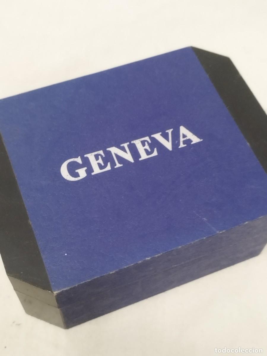 Cajas y cajitas met&aacute;licas: Caja para reloj Geneva, con el interior a restaurar. - Foto 3