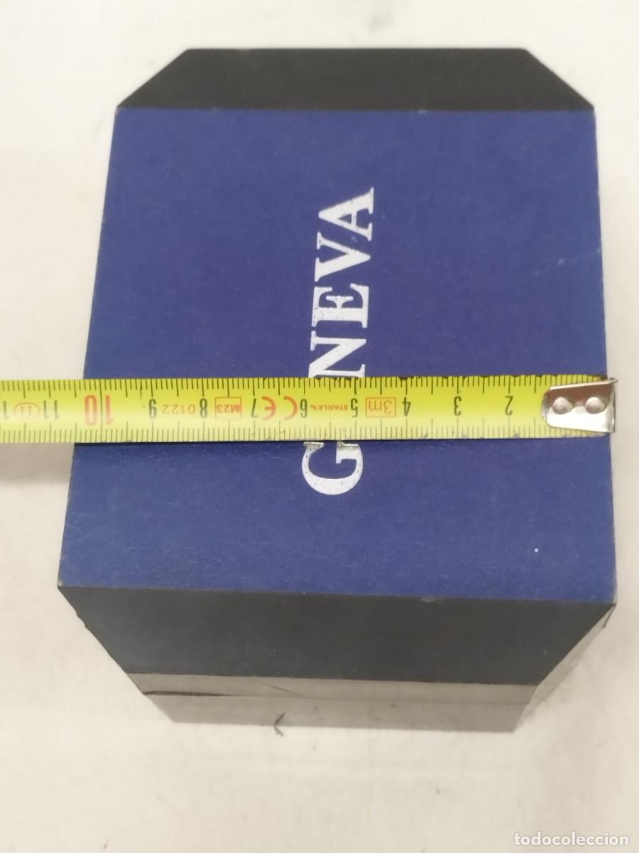 Cajas y cajitas met&aacute;licas: Caja para reloj Geneva, con el interior a restaurar. - Foto 9