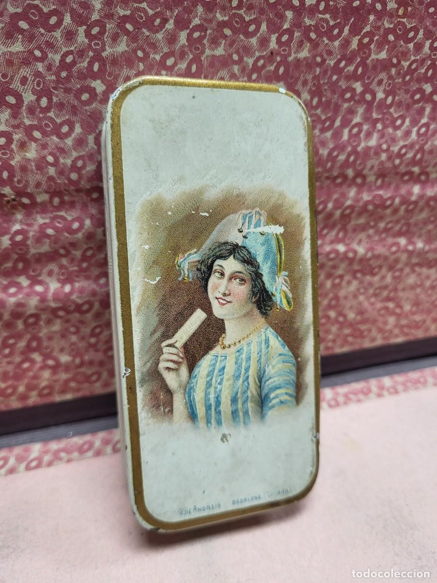 Cajas y cajitas met&aacute;licas: ANTIGUA CAJA HOJALATA PUBLICIDAD GALLETAS OLIBET BARCELONA