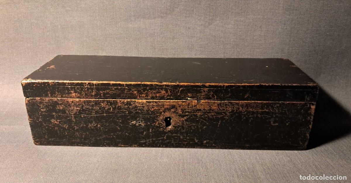 Cajas y cajitas met&aacute;licas: ESTUCHE ANTIGUO DE MADERA. - Foto 3