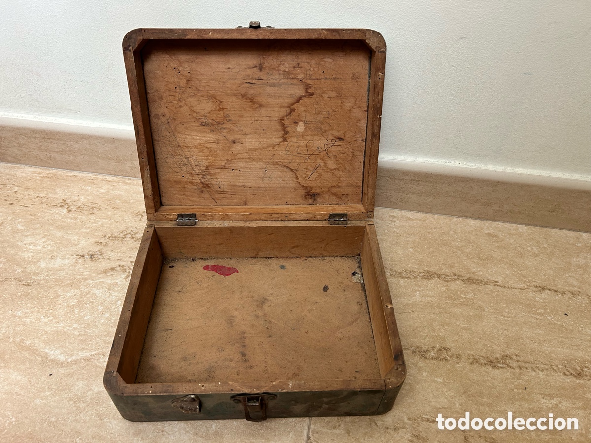 Cajas y cajitas met&aacute;licas: Antiguo malet&iacute;n de colegio caba - Foto 3