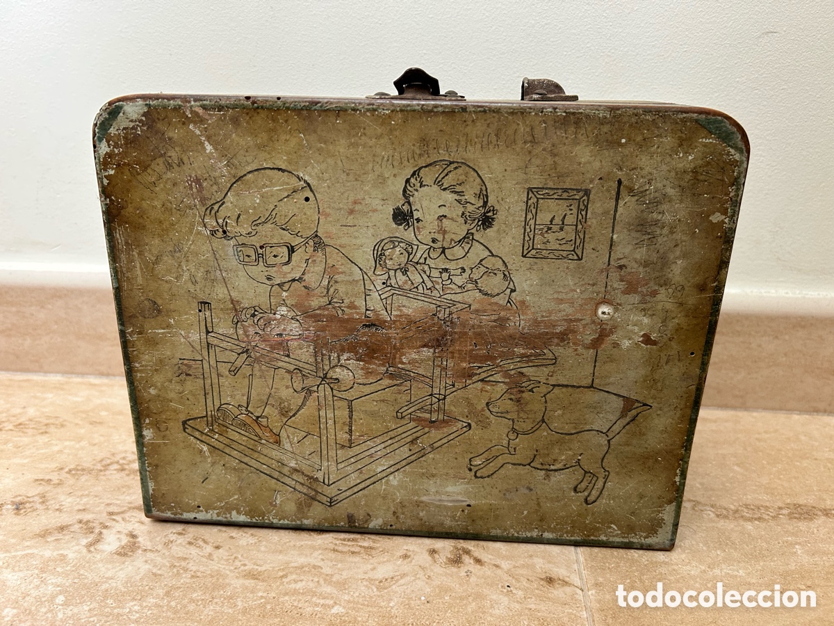 Cajas y cajitas met&aacute;licas: Antiguo malet&iacute;n de colegio caba - Foto 1
