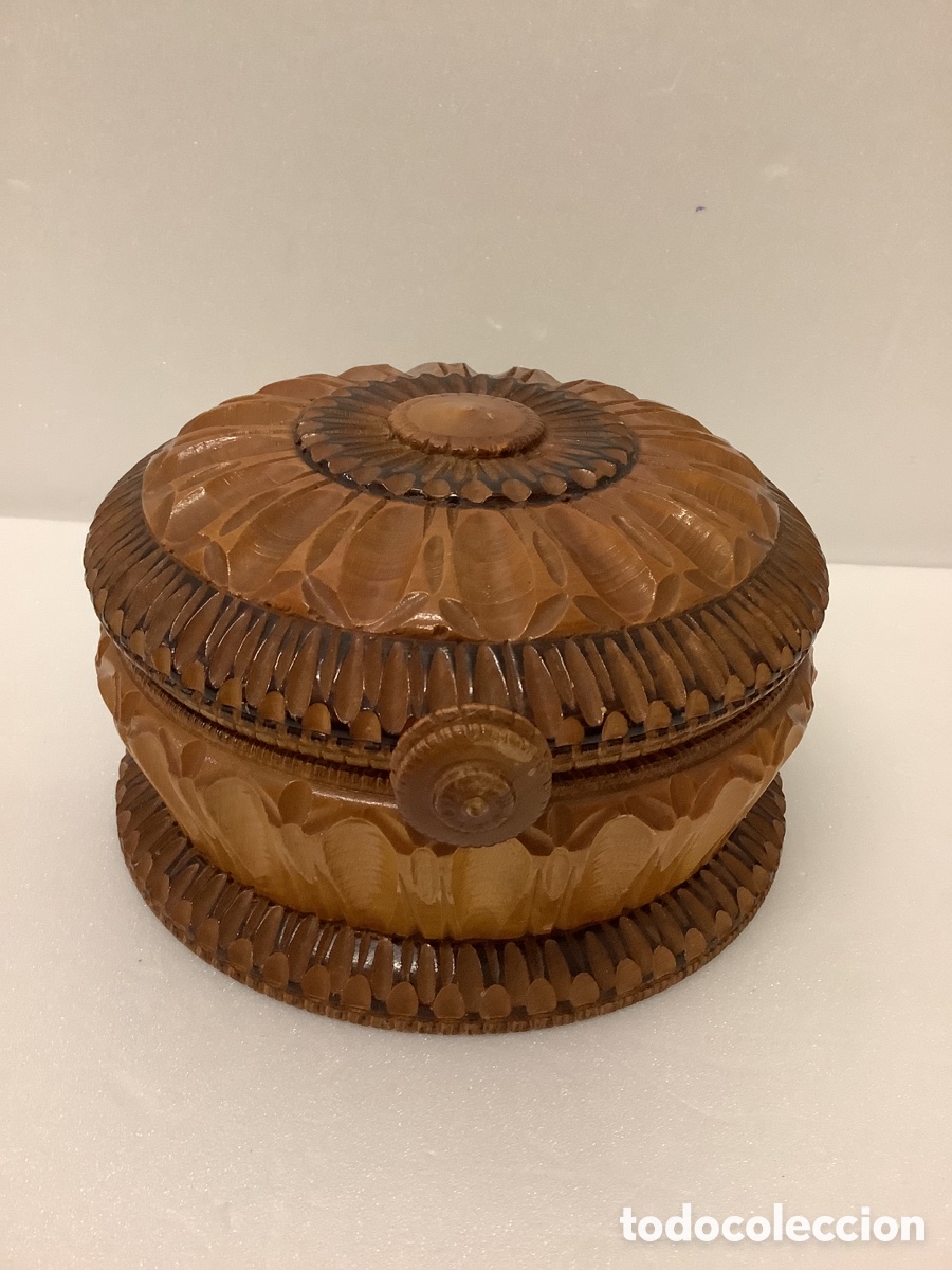 Cajas y cajitas met&aacute;licas: ANTIGUA CAJA JOYERO MADERA OLIVO A&Ntilde;OS 40