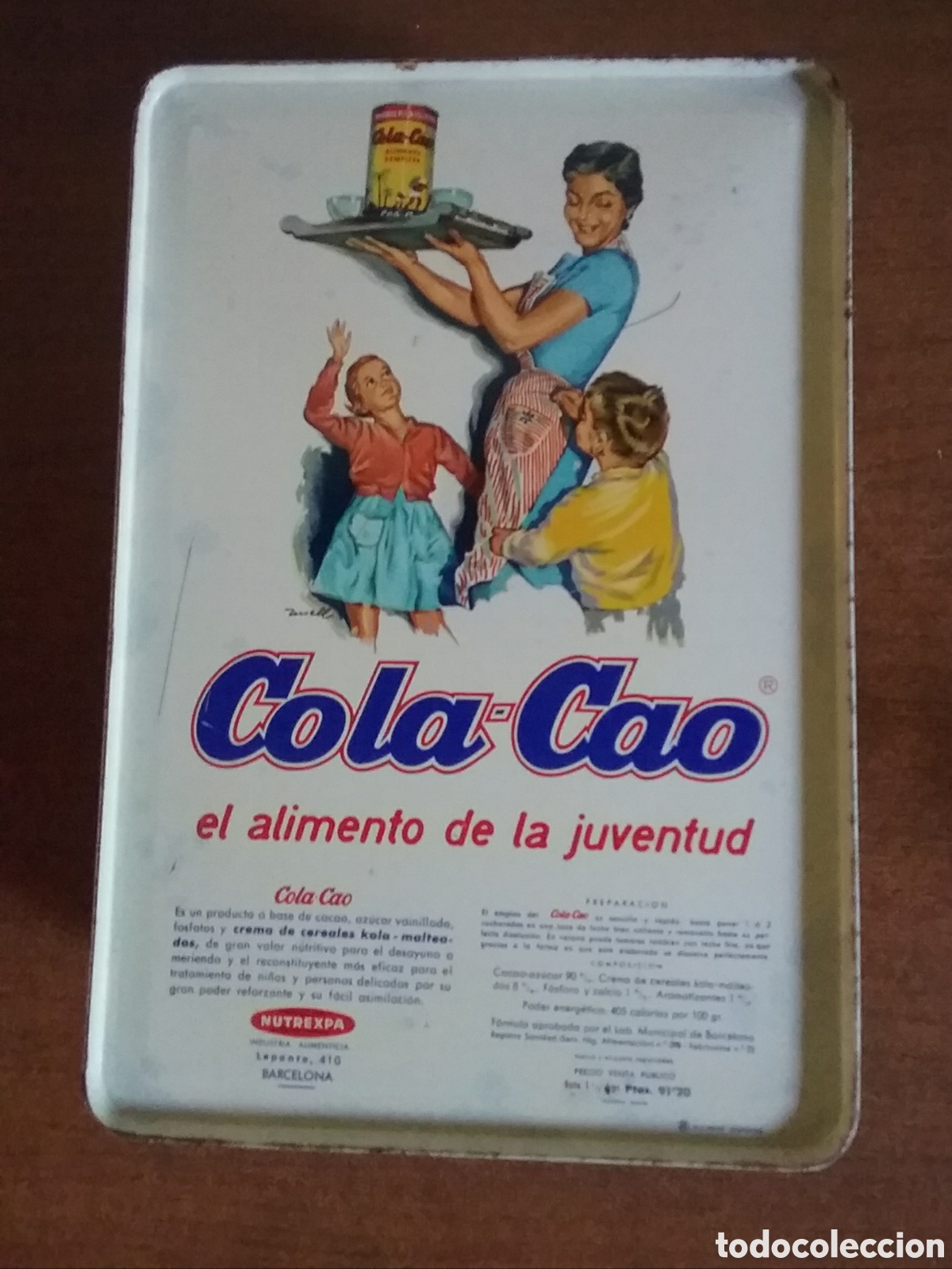 Caixas e caixinhas met&aacute;licas: CAJA METAL. COLA-CAO.DECORADA CON OBJETOS DE FUMADOR.