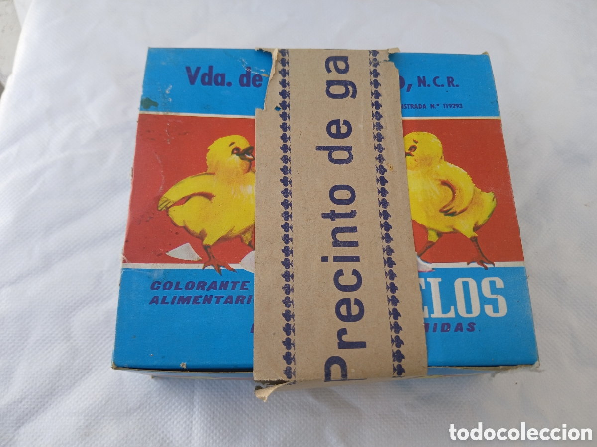 Cajas y cajitas met&aacute;licas: LOS POLLUELOS NOVELDA, CAJA DE COLORANTE ALIMENTARIO SIN DESPRECINTAR.