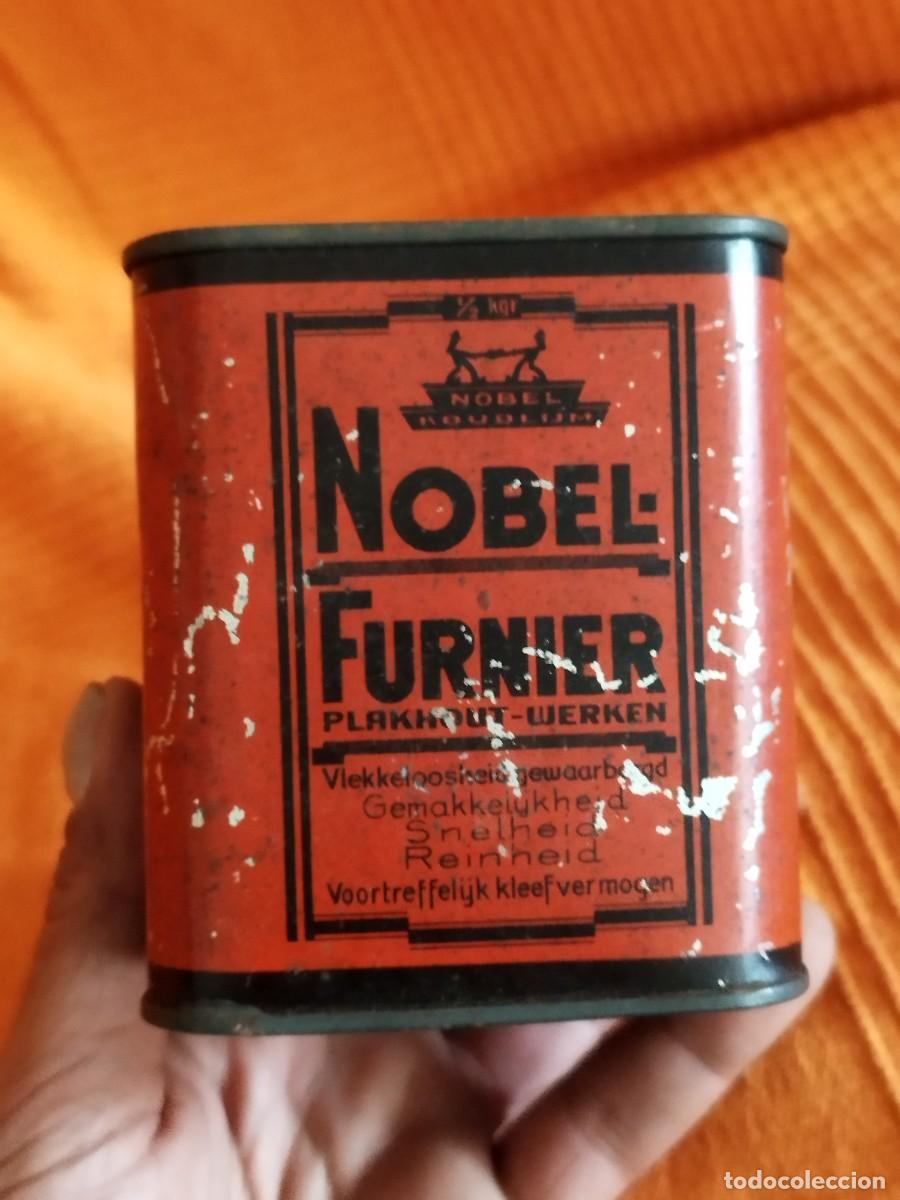Cajas y cajitas met&aacute;licas: Lata antigua de Nobel Furnier. Varniz para madera. Vac&iacute;a, francesa.