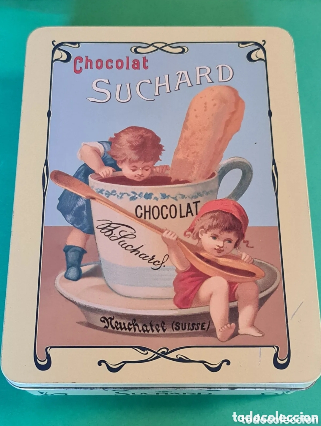 Caixas e caixinhas met&aacute;licas: Antigua caja metalica Chocolat Suchard.