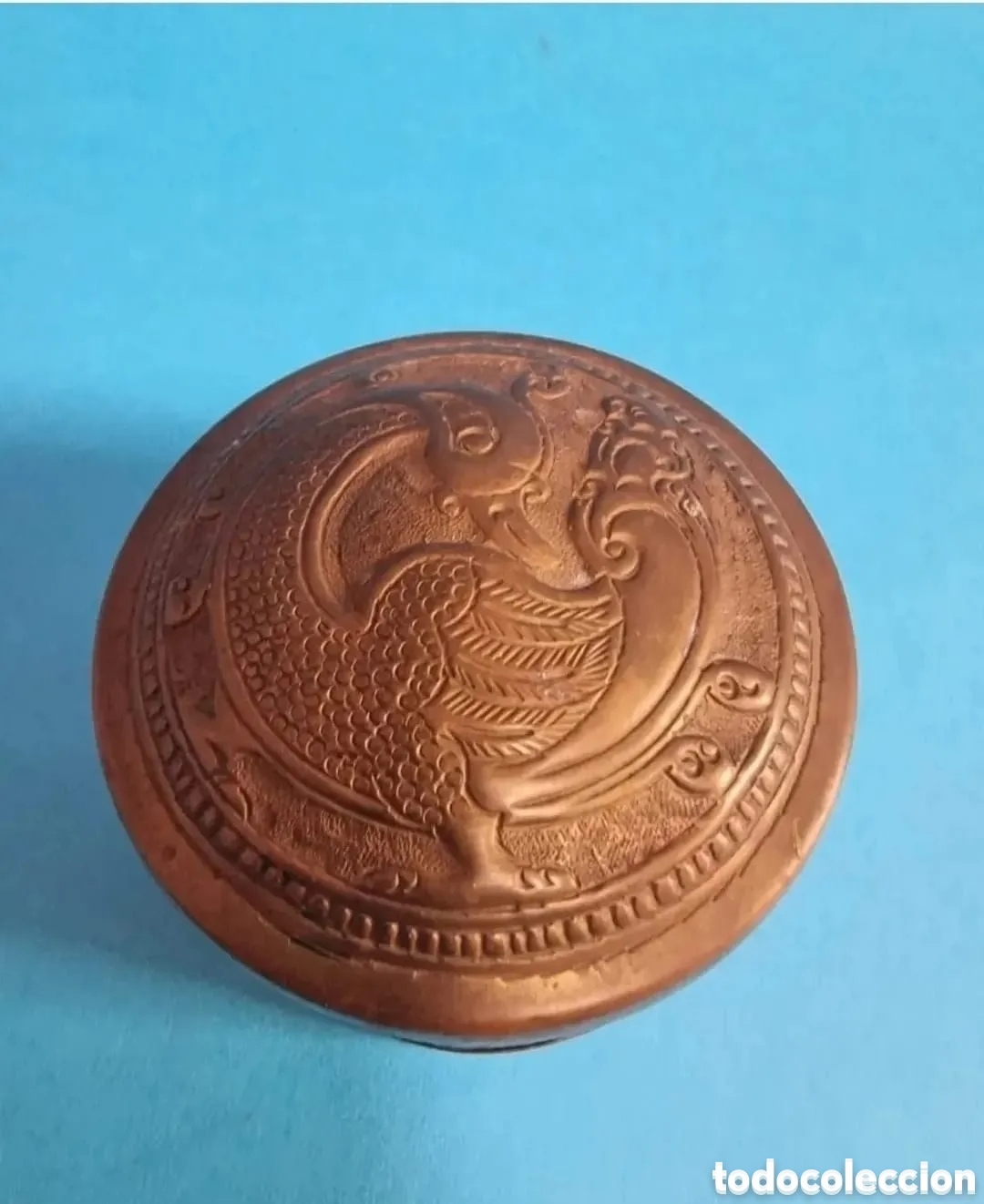 Cajas y cajitas met&aacute;licas: Antigua cajita de cobre, lat&oacute;n o bronce