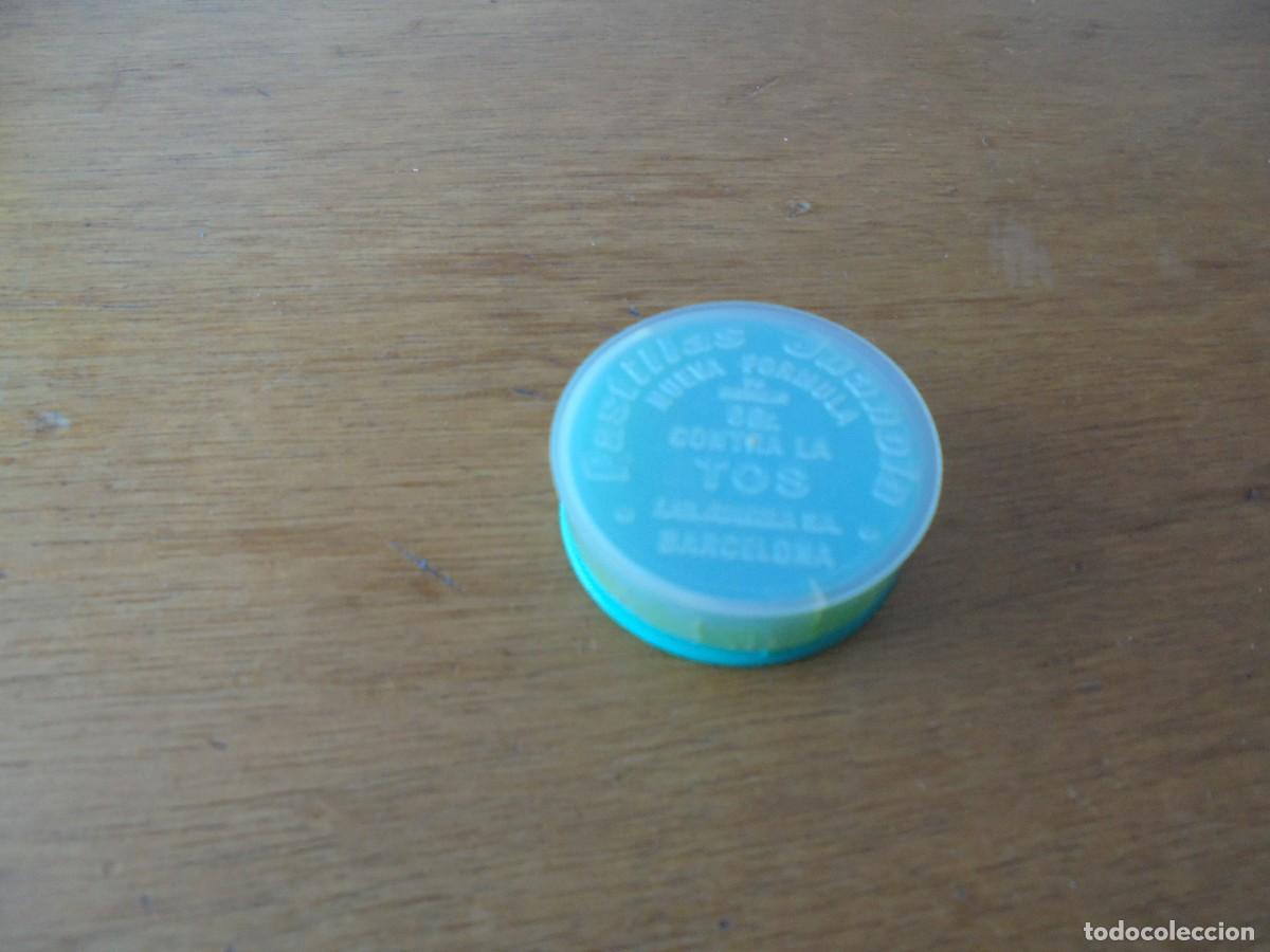 Cajas y cajitas met&aacute;licas: CAJA VERDE A&Ntilde;OS 60-70 PASTILLAS JUANOLAS CONTRA LA TOS VAC&Iacute;A