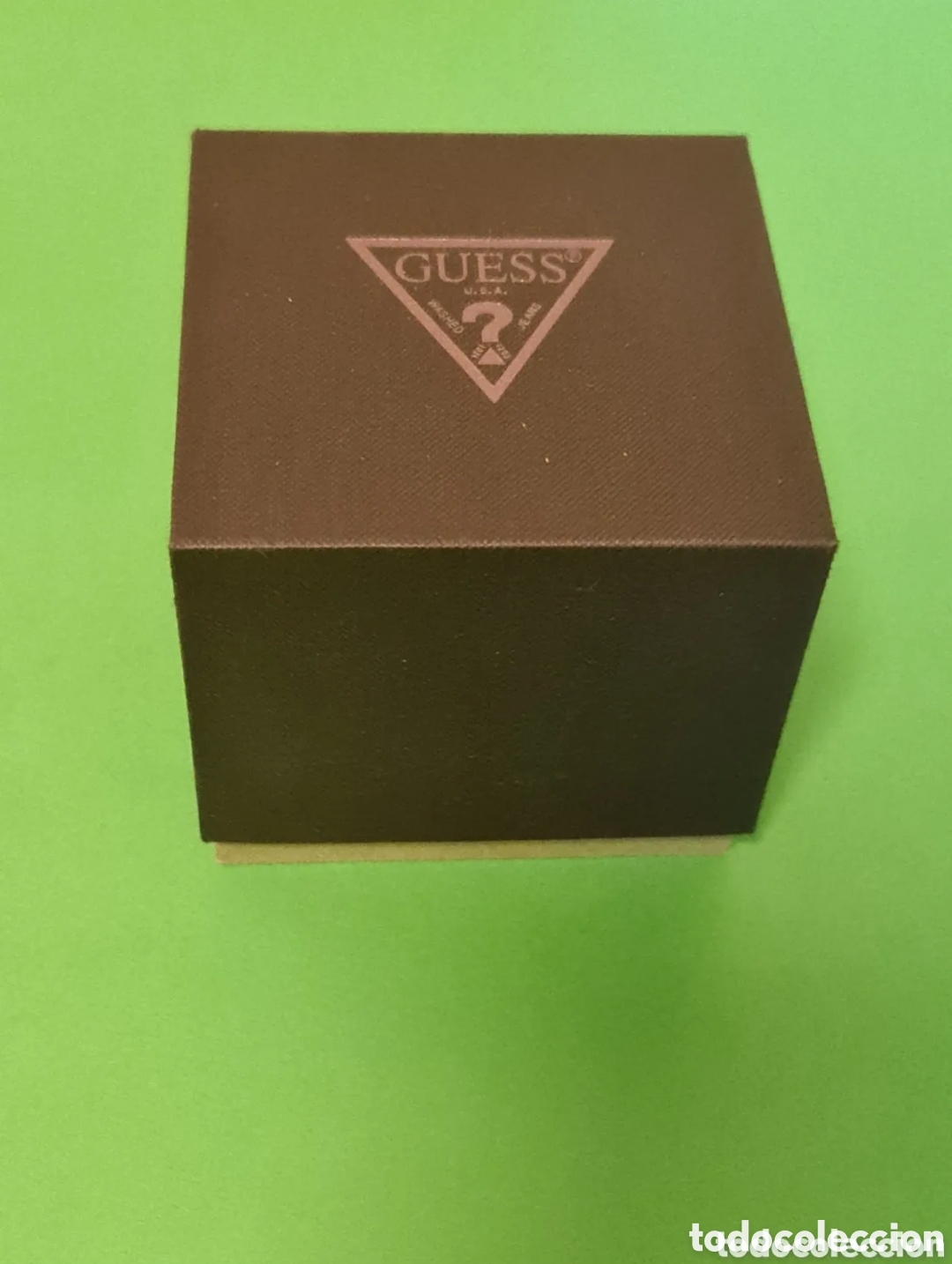 Cajas y cajitas met&aacute;licas: Caja vac&iacute;a para reloj GUESS