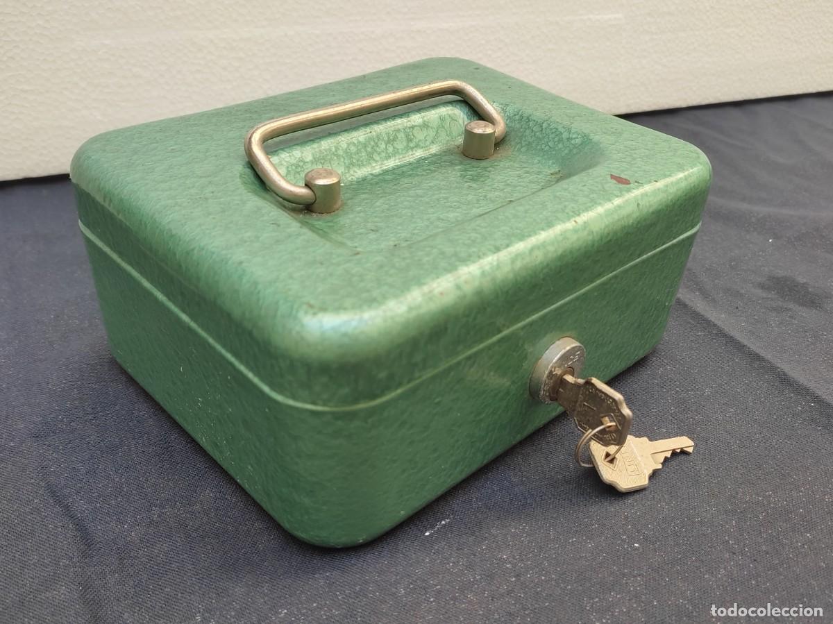Cajas y cajitas met&aacute;licas: antigua caja fuerte o de seguridad de metal - a&ntilde;os 70 - cerradura Lince
