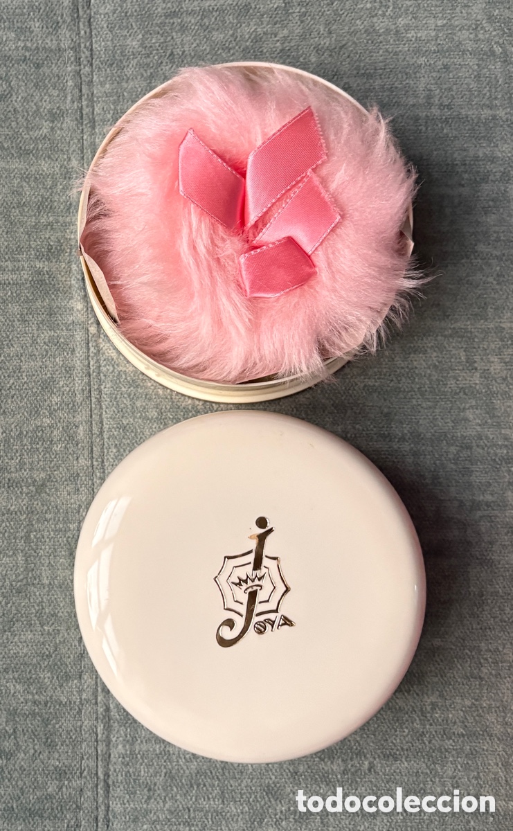 Bo&icirc;tes et petites bo&icirc;tes m&eacute;talliques: (L750) Polvorera Joya &ndash; Myrurgia, Barcelona &ndash; Dusting Powder 4 oz &ndash; Con borla original &ndash; A&ntilde;os 60-70