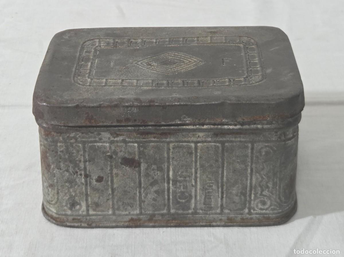 Cajas y cajitas met&aacute;licas: Caja de chapa, La Fortuna, Madrid