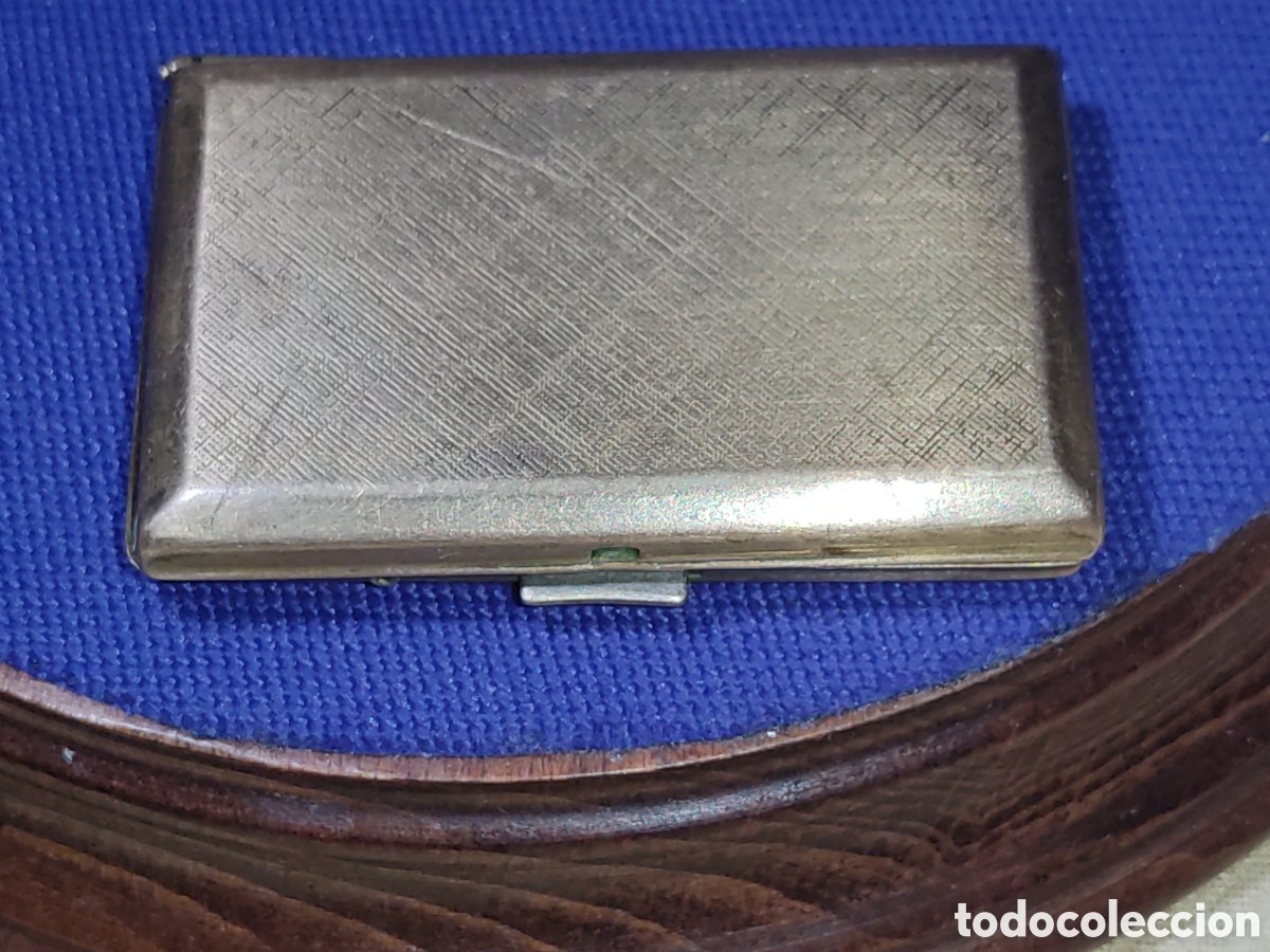 Cajas y cajitas met&aacute;licas: Antigua caja pastillero de lat&oacute;n.