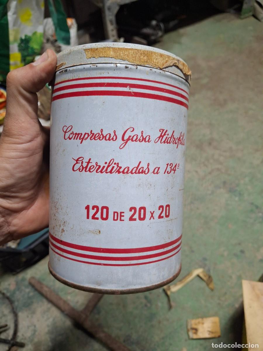 Cajas y cajitas met&aacute;licas: Antigua lata botiquin compresas gasa hidrofila Pedro Homs Barcelona Laboratorio especialidades