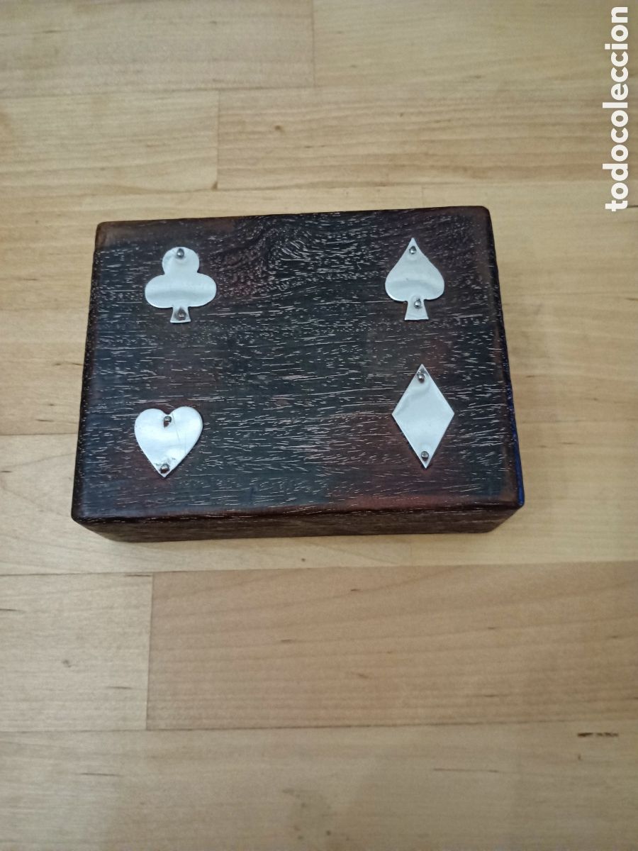 Cajas y cajitas met&aacute;licas: CAJA DE MADERA PARA NAIPES