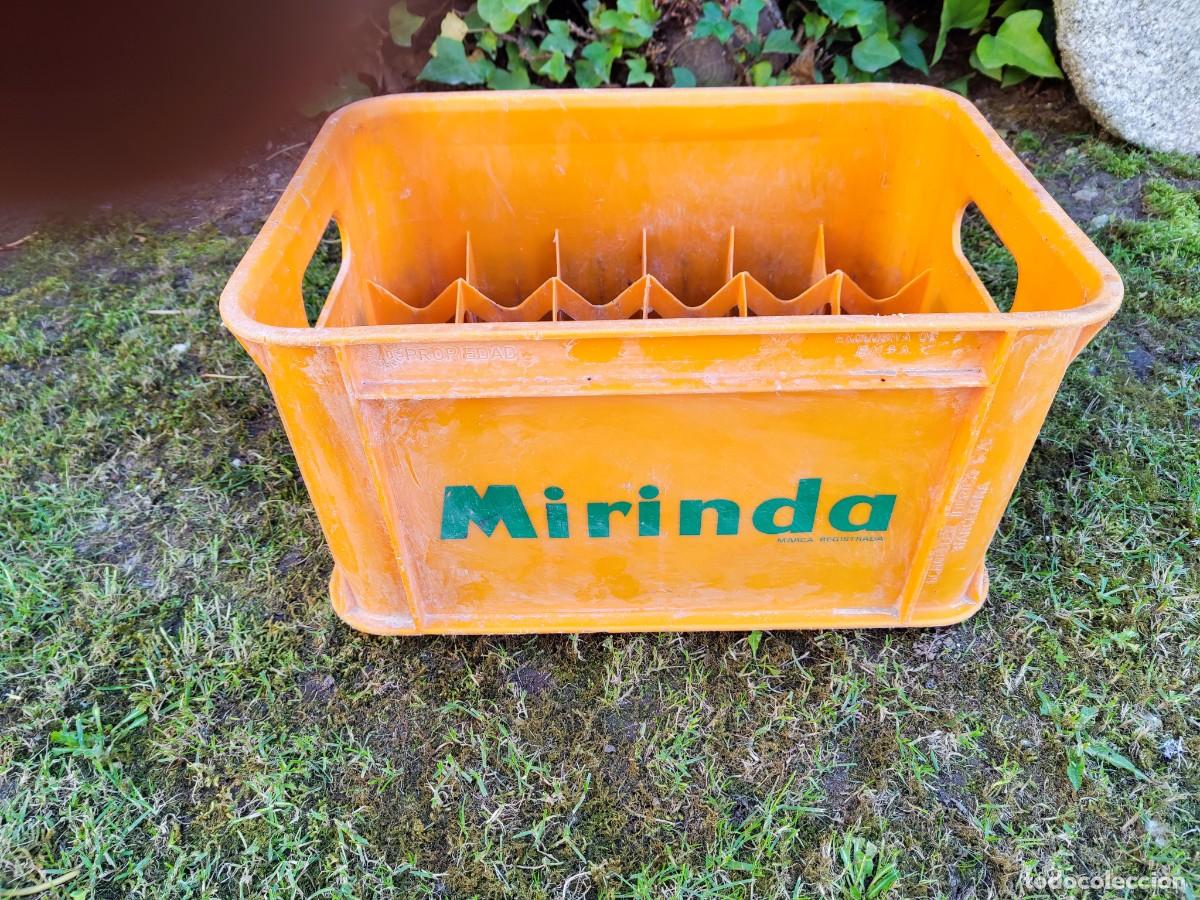 Cajas y cajitas met&aacute;licas: ANTIGUA CAJA VACIA ,DE REFRESCOS MIRINDA.