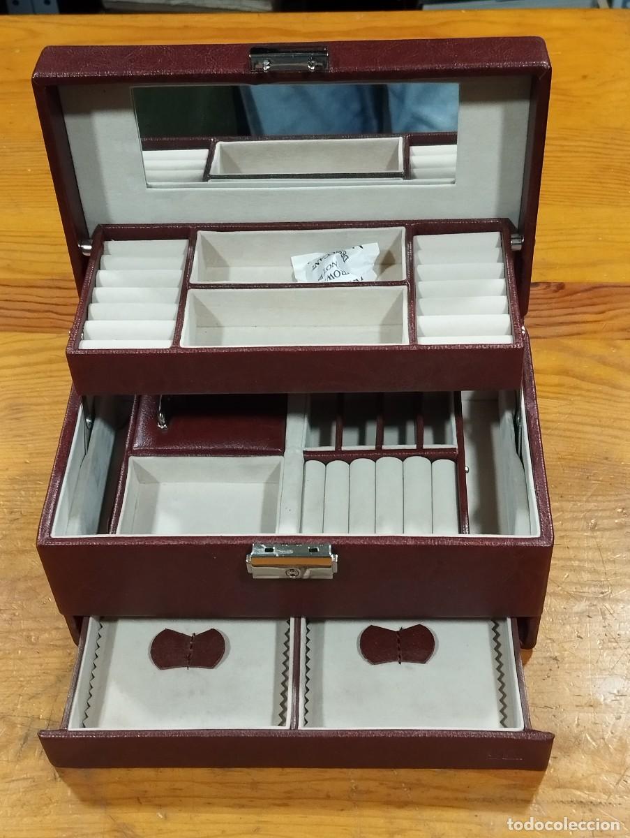 Cajas y cajitas met&aacute;licas: CAJA JOYERO EN PIEL &oacute; S&Iacute;MIL M.R.