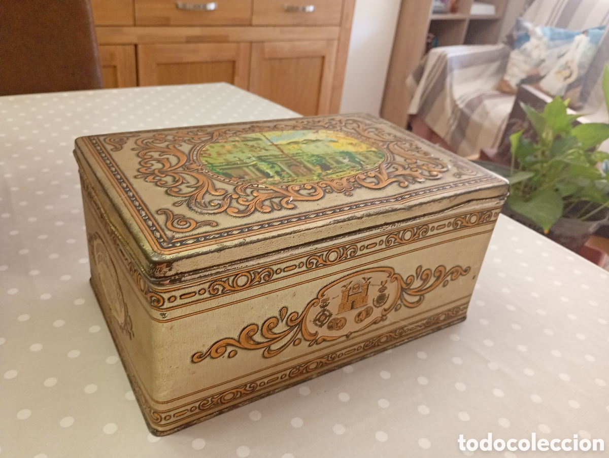 Cajas y cajitas met&aacute;licas: GRAN CAJA LITOGRAFIADA SUCCESORES FRANCISCO TRIAS SANTA COLOMA DE FARNERS- la Selva, Girona