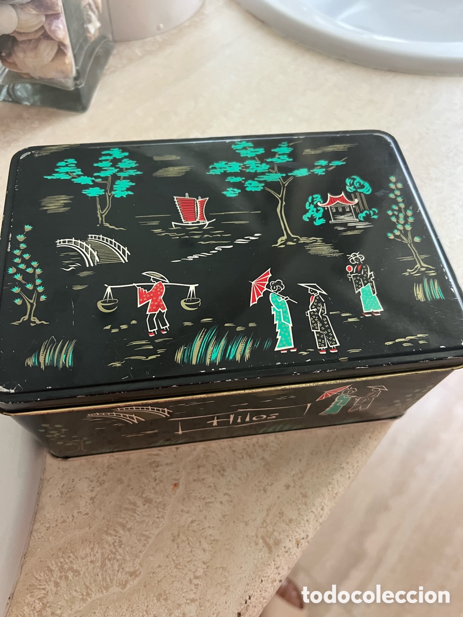 Cajas y cajitas met&aacute;licas: Caja hilos ColaCao vintage