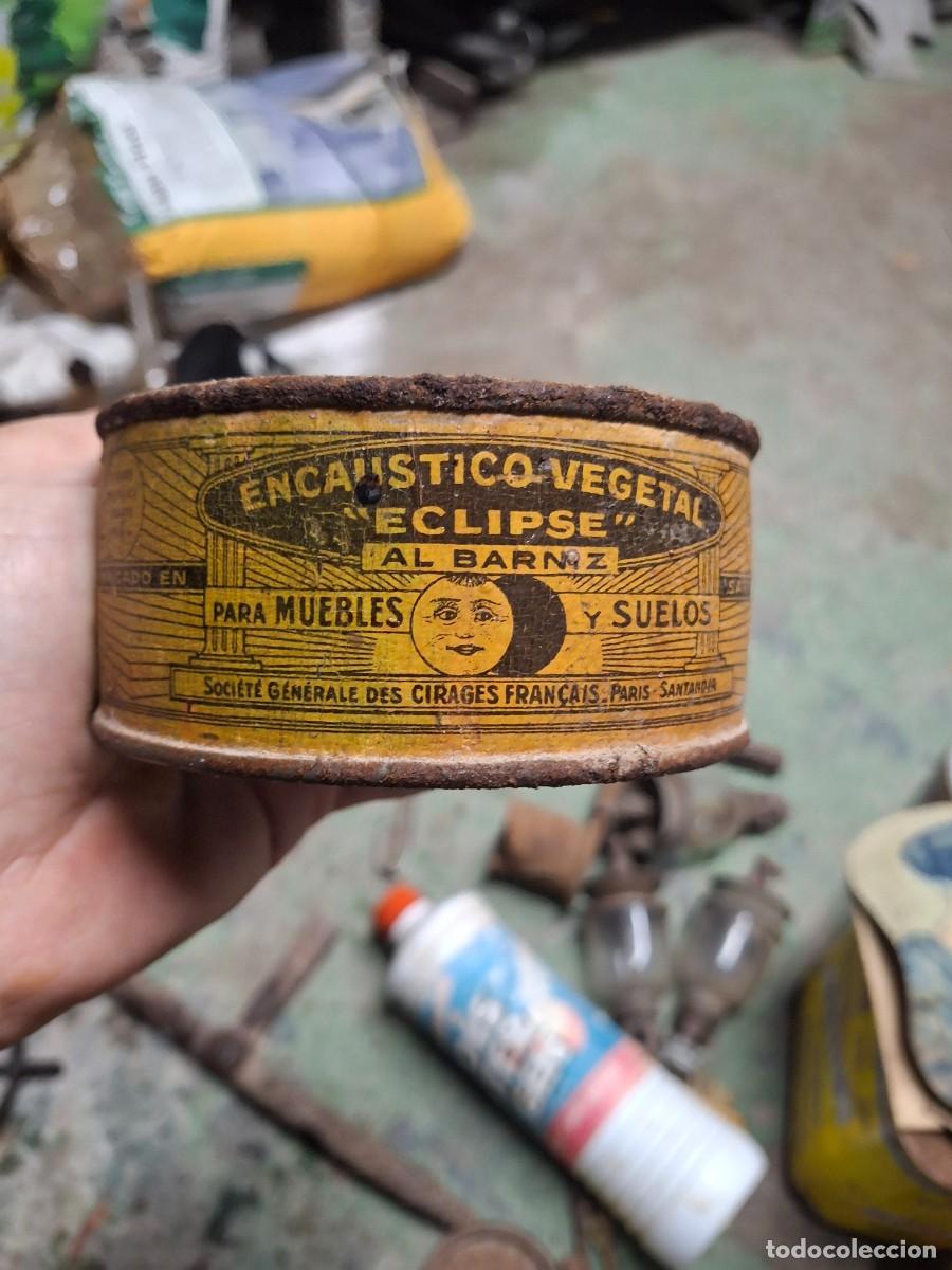 Cajas y cajitas met&aacute;licas: Antigua lata Encaustico vegetal Eclipse al barniz para muebles y Suelos Cirages Paris