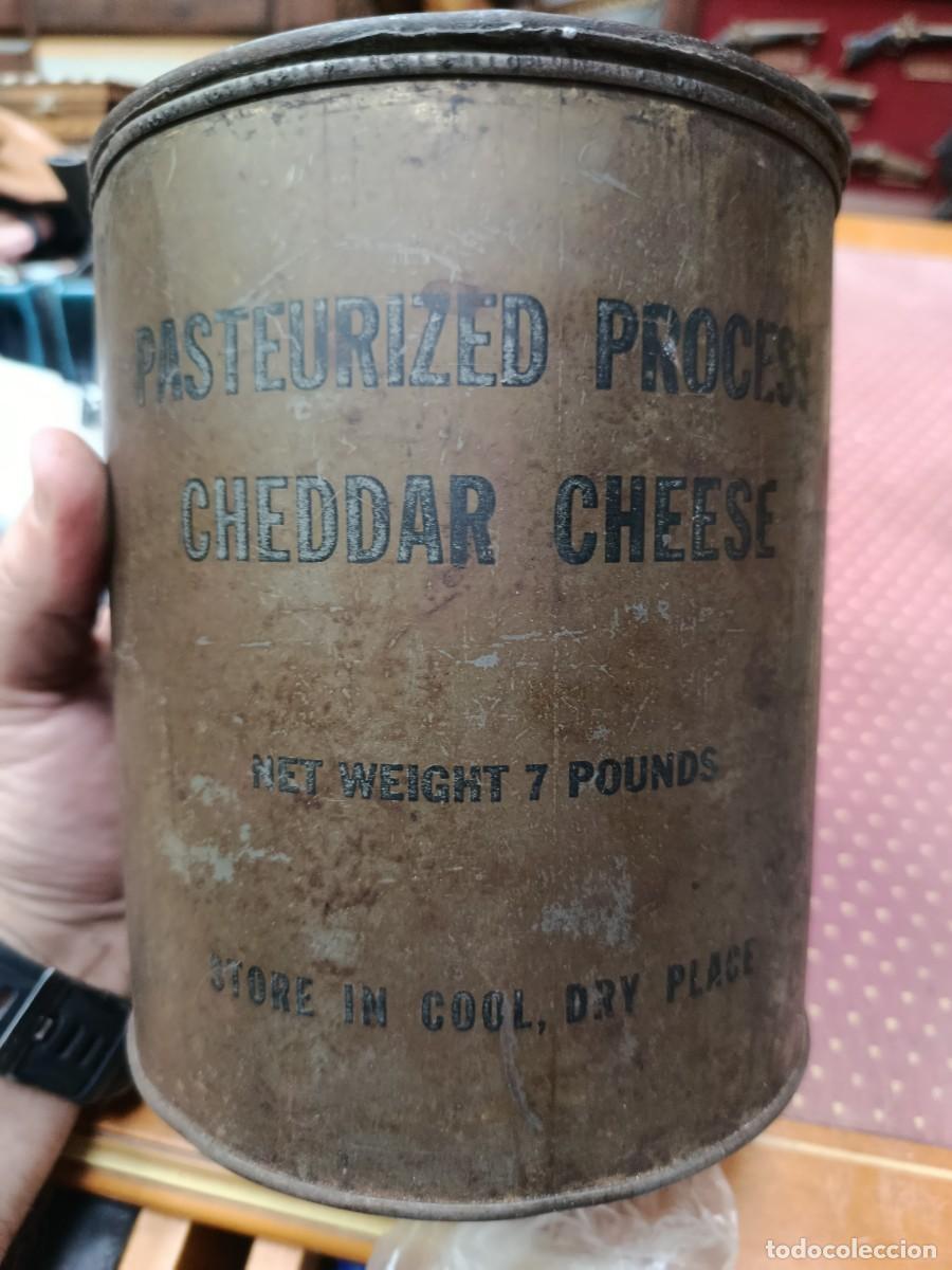 Cajas y cajitas met&aacute;licas: Lata de queso Cheddar,Plan Marshall (1948-52).