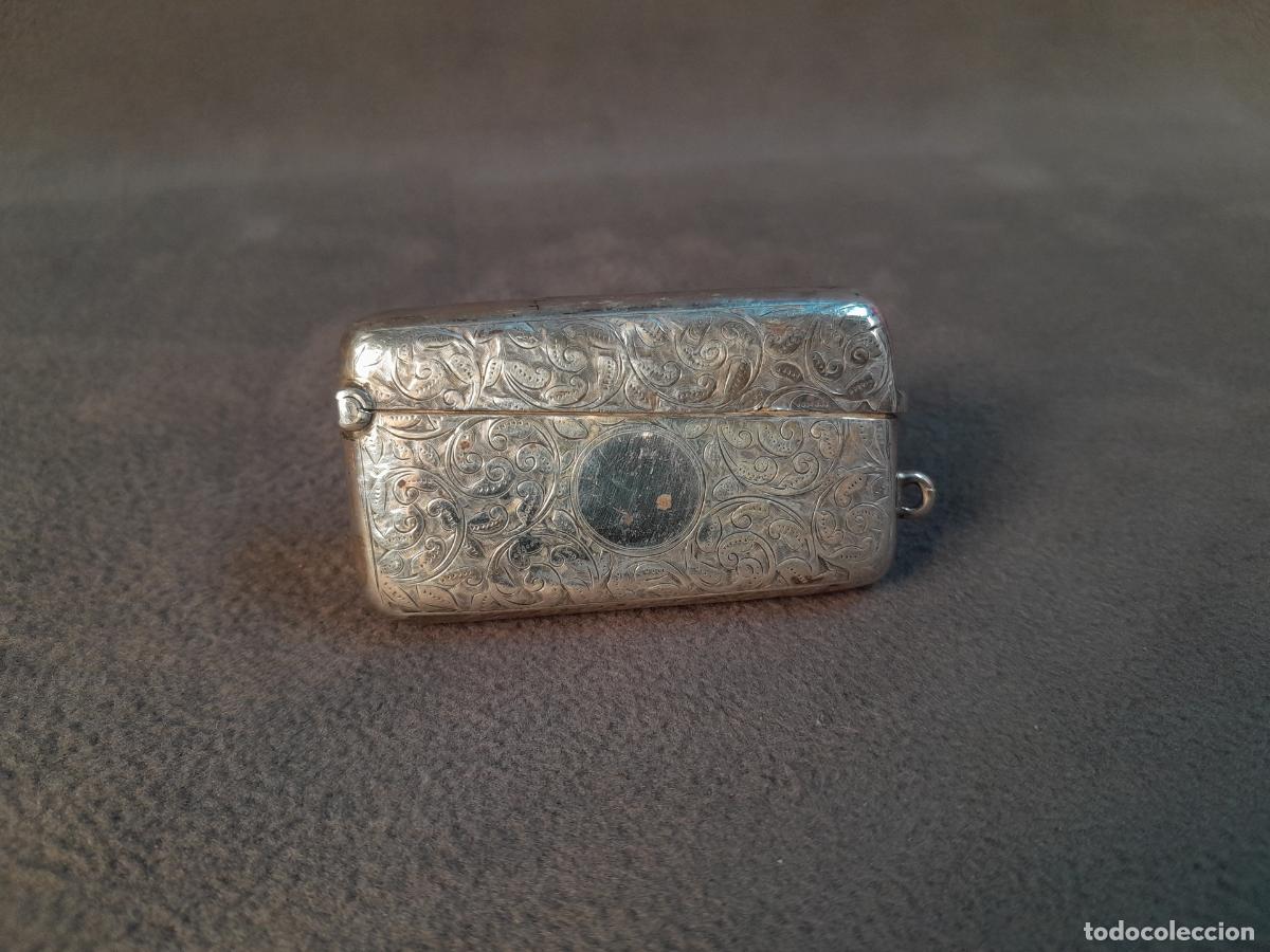 Caixas e caixinhas met&aacute;licas: ESTUCHE DE CERILLAS VICTORIANO. SIGLO XIX.