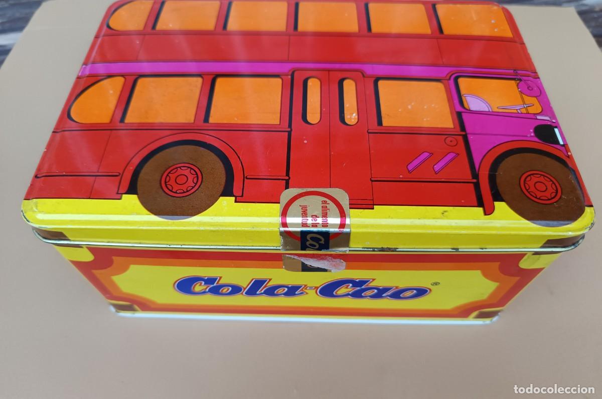 Cajas y cajitas met&aacute;licas: Antigua lata cuadrada colacao autob&uacute;s ingl&eacute;s