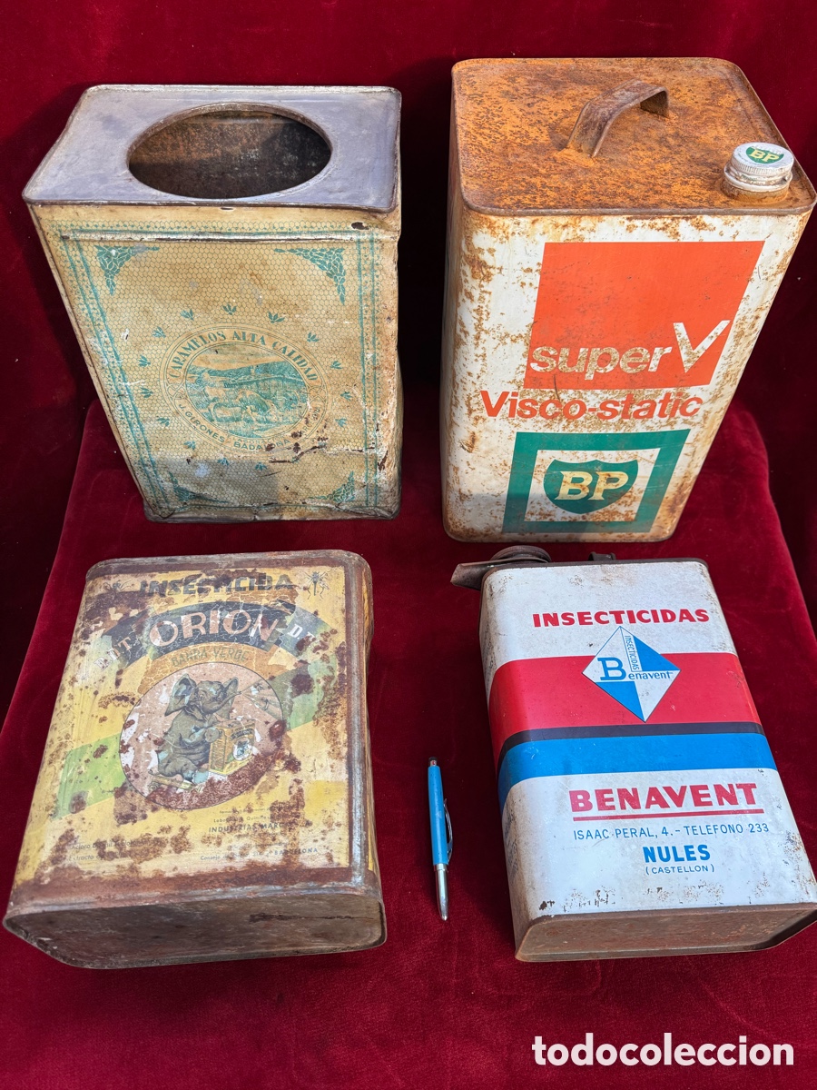 Cajas y cajitas met&aacute;licas: Lote de 4 grandes latas metalicas litografiadas de mediados S. XX.