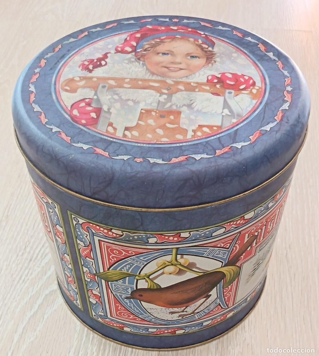 Cajas y cajitas met&aacute;licas: Caja metalica. Grande. Redonda. Kristmas. Greting. Panetone clasico. Producto of Italia. A&ntilde;o 2001.