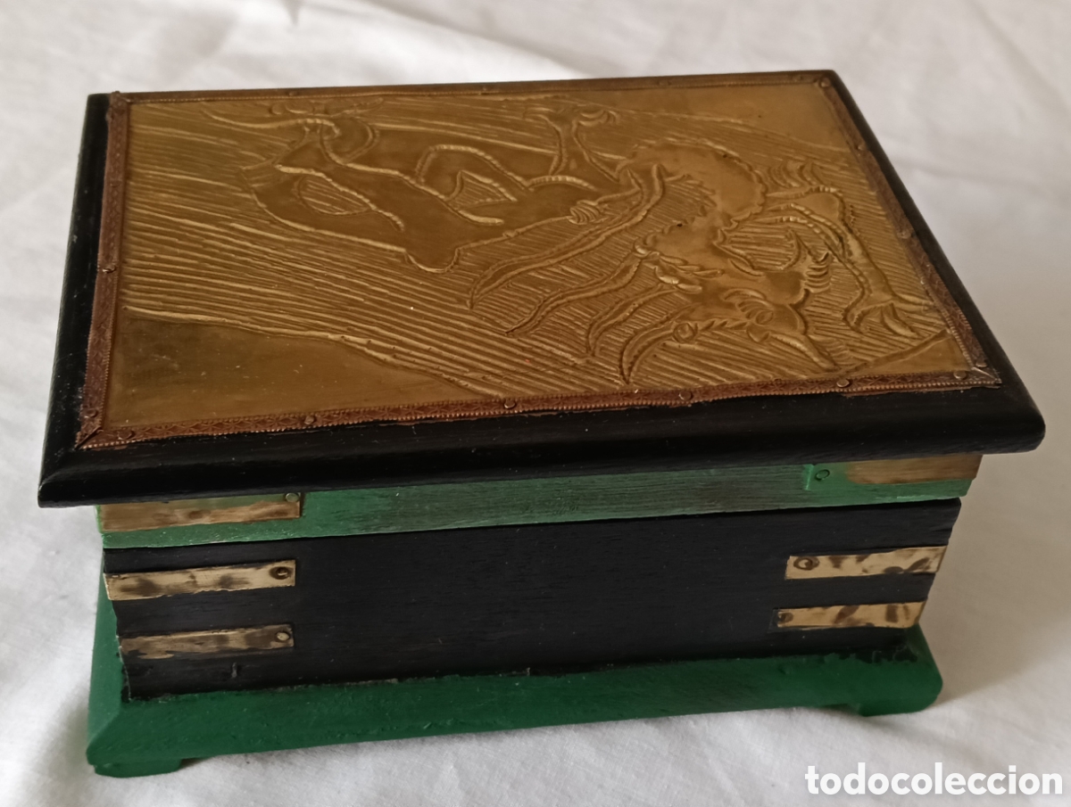 Cajas y cajitas met&aacute;licas: Caja de madera con tapa de cobre - Foto 4